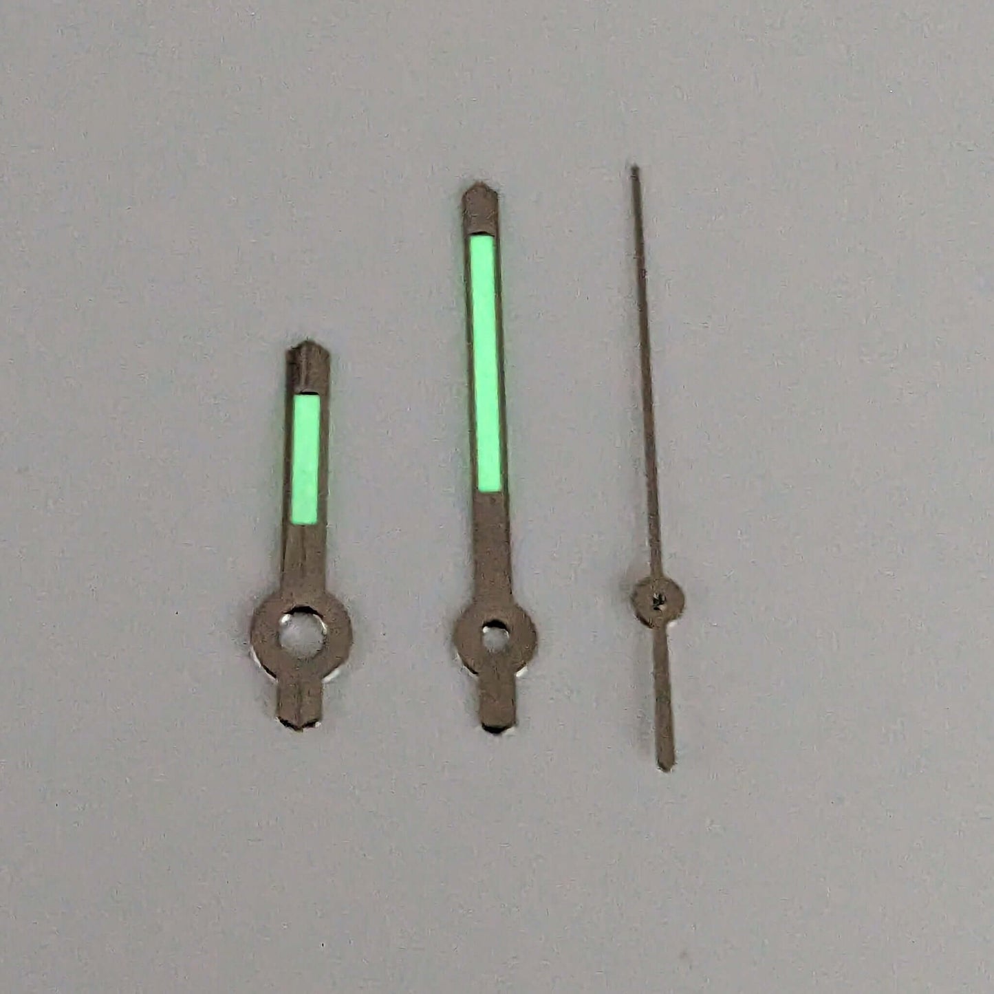 Quartz hands - Baton Silver (Swiss C1 Green Lume)